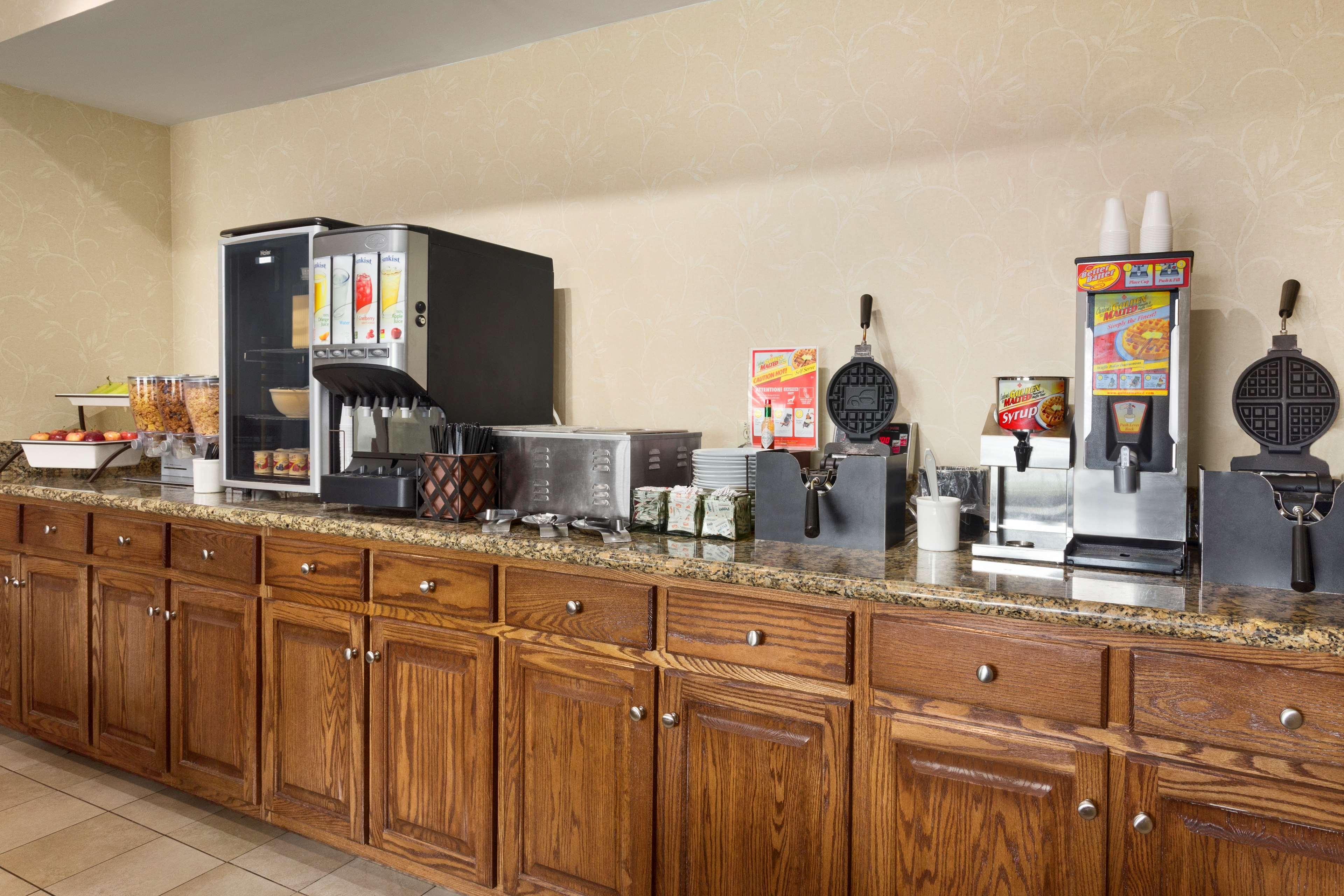 Howard Johnson By Wyndham 3*